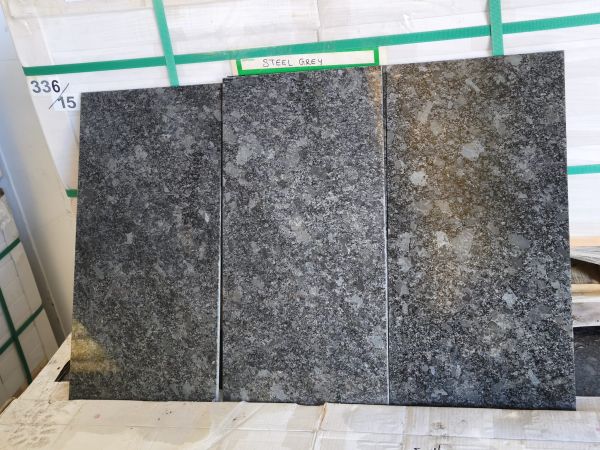 STEEL GREY 61x30,5